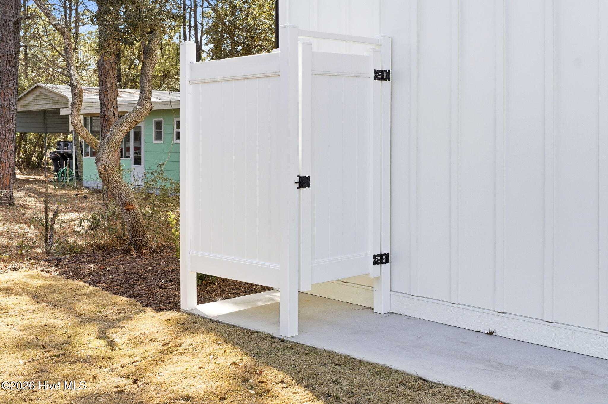 100554131 | Photo 59