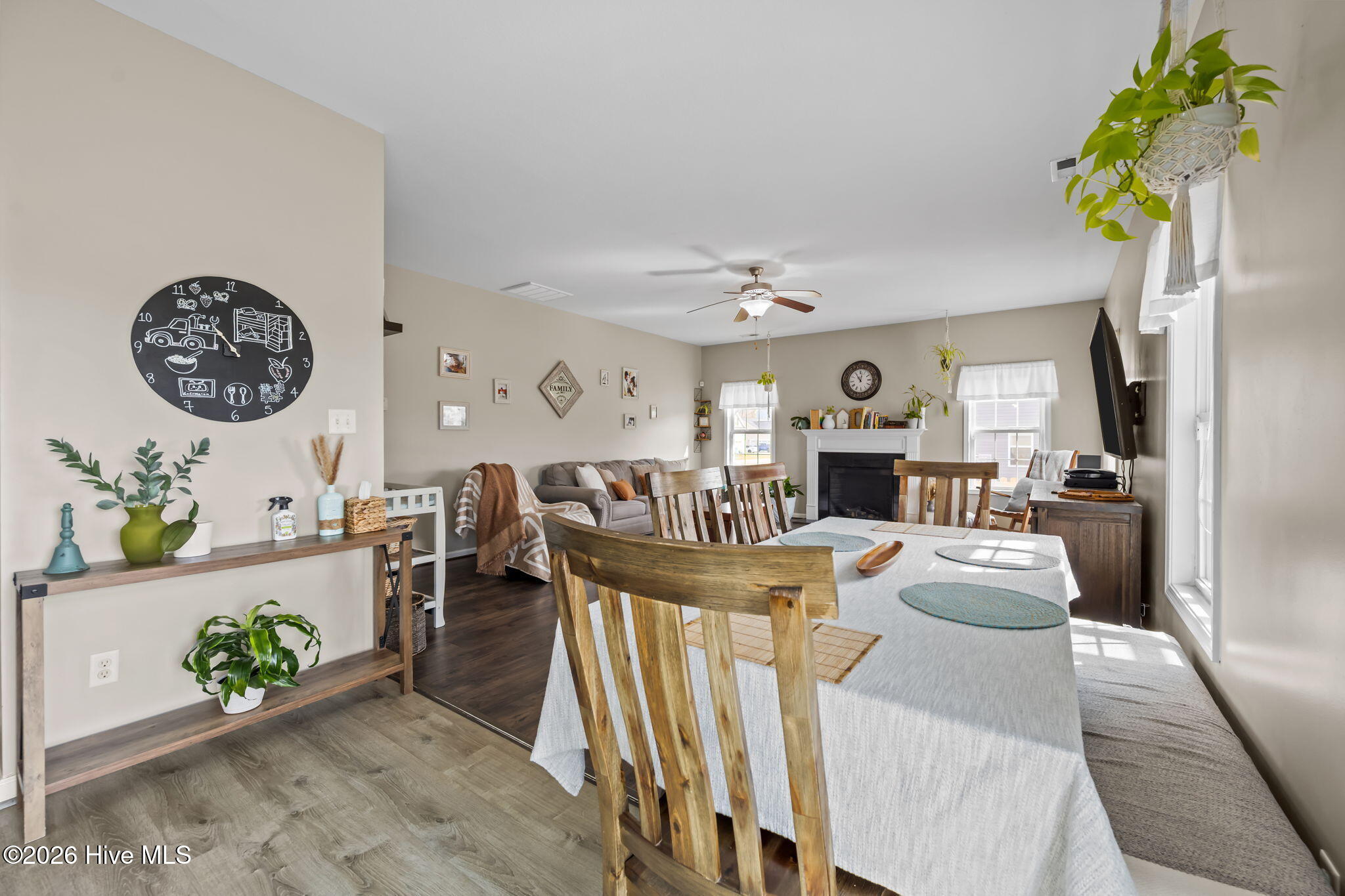 100560524 | Photo 20