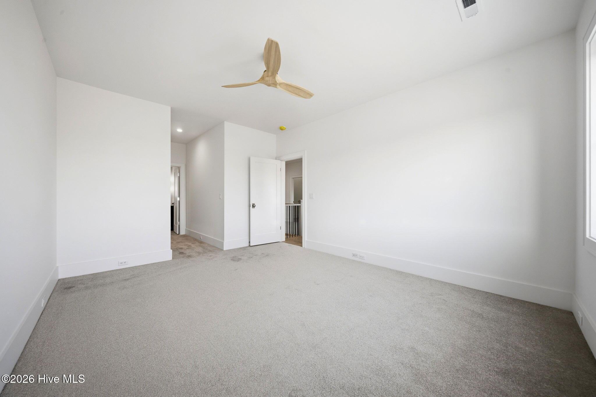 100500065 | Photo 62