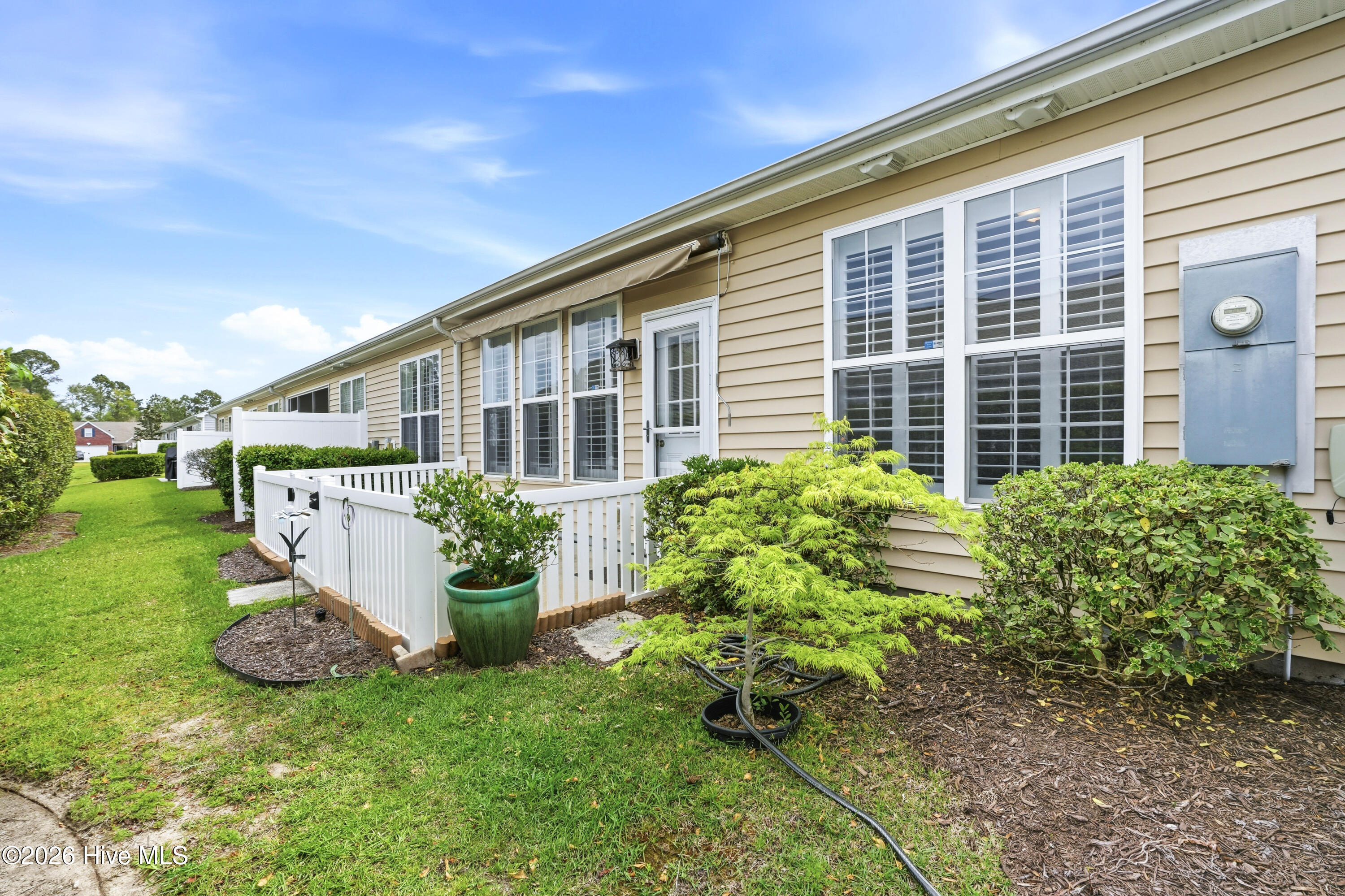 100564881 | Photo 37