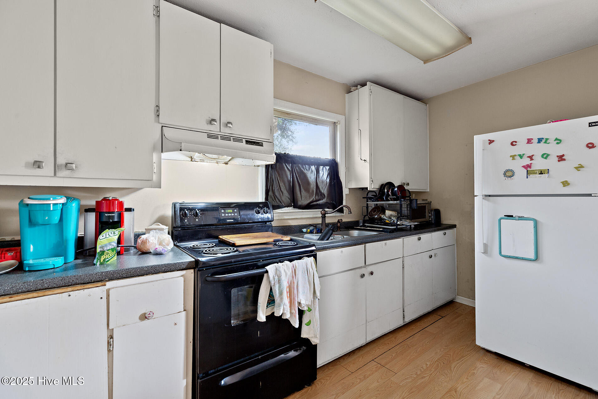 100544261 | Photo 27