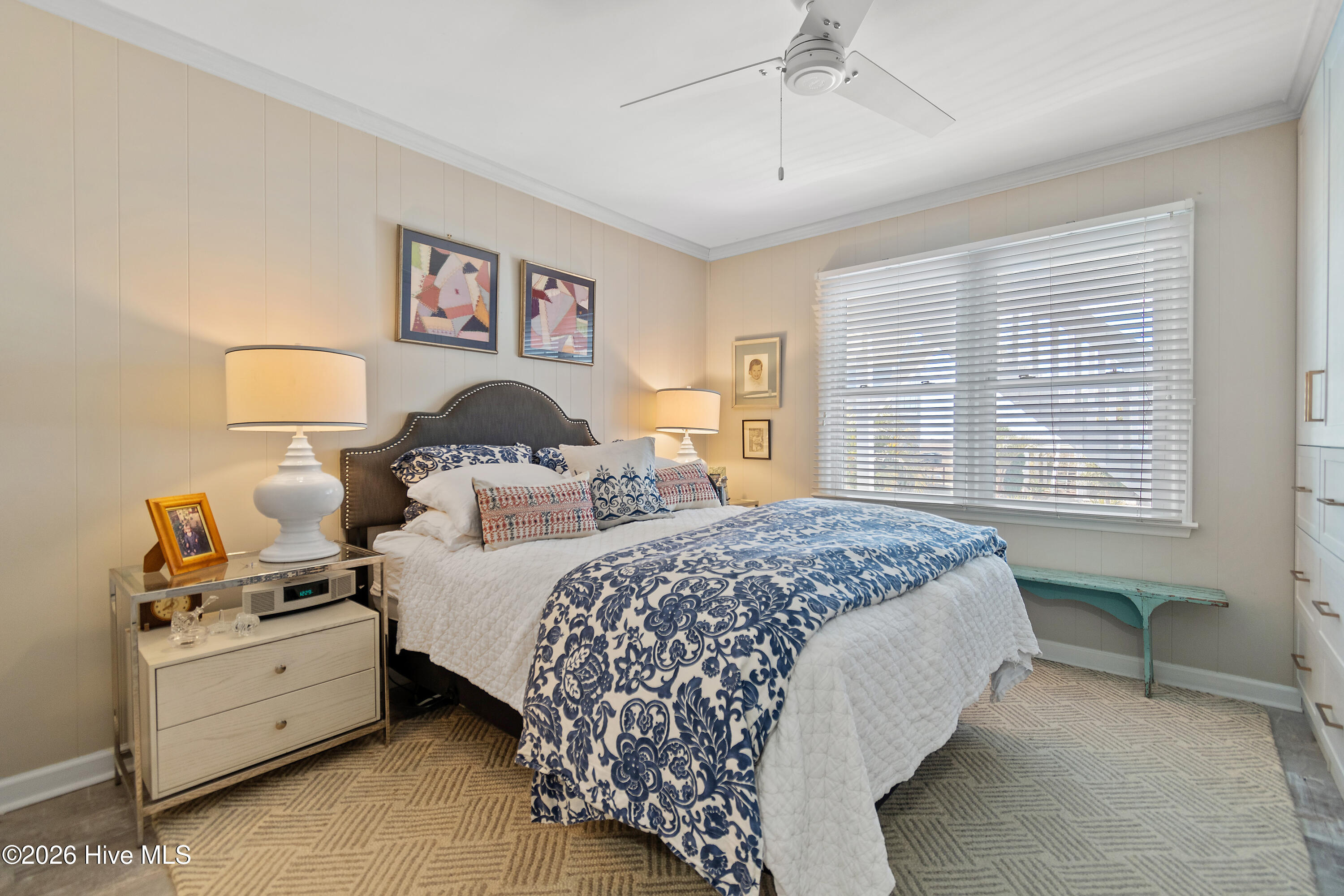 100557263 | Photo 22