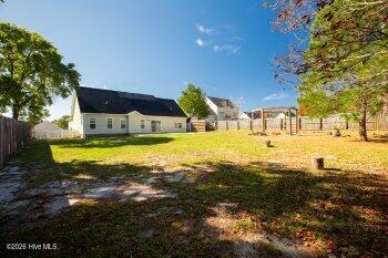 100570025 | Photo 27