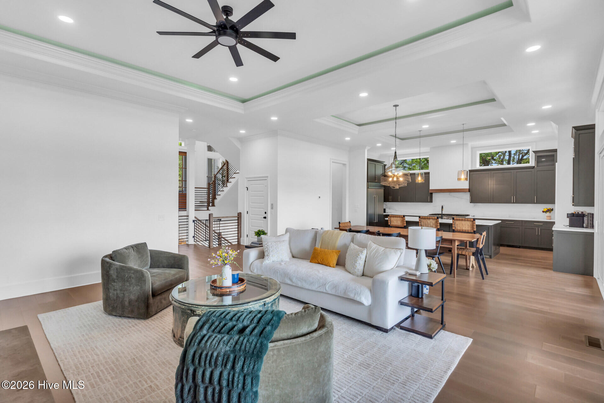 100553549 | Photo 12