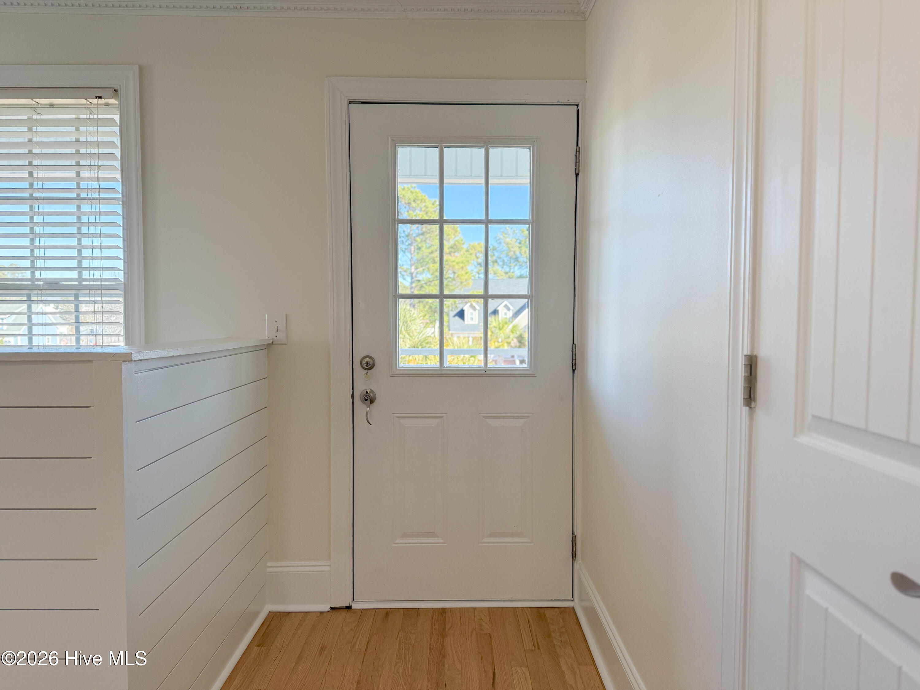 100550265 | Photo 49