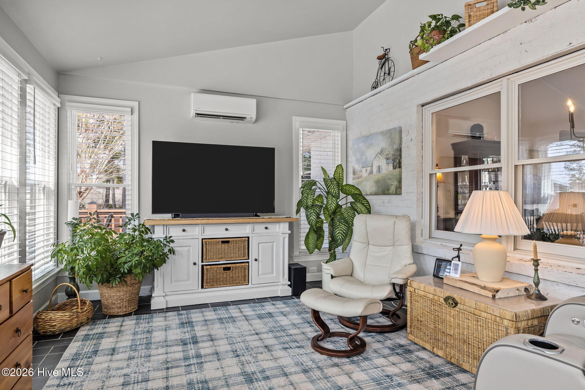 100555597 | Photo 22