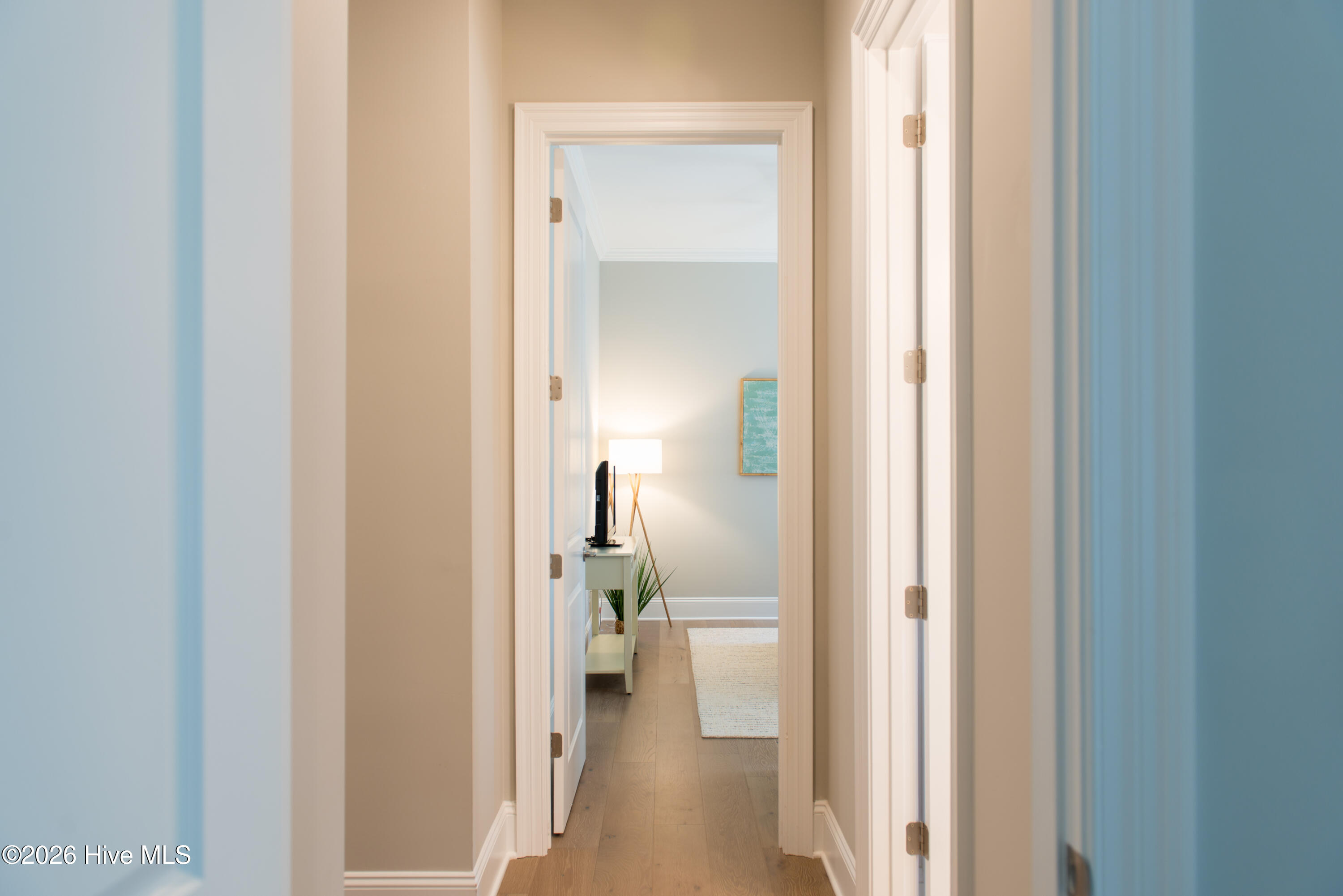 100560299 | Photo 59