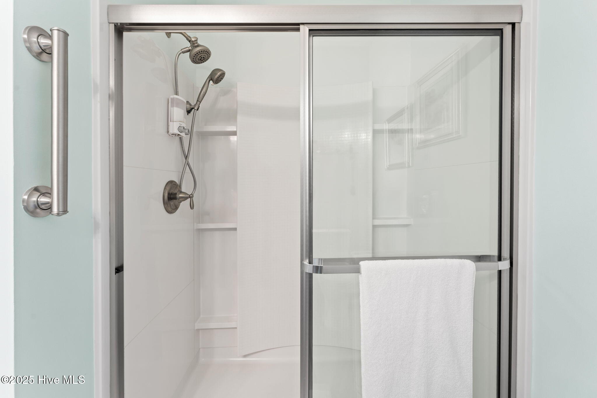 100538371 | Photo 28