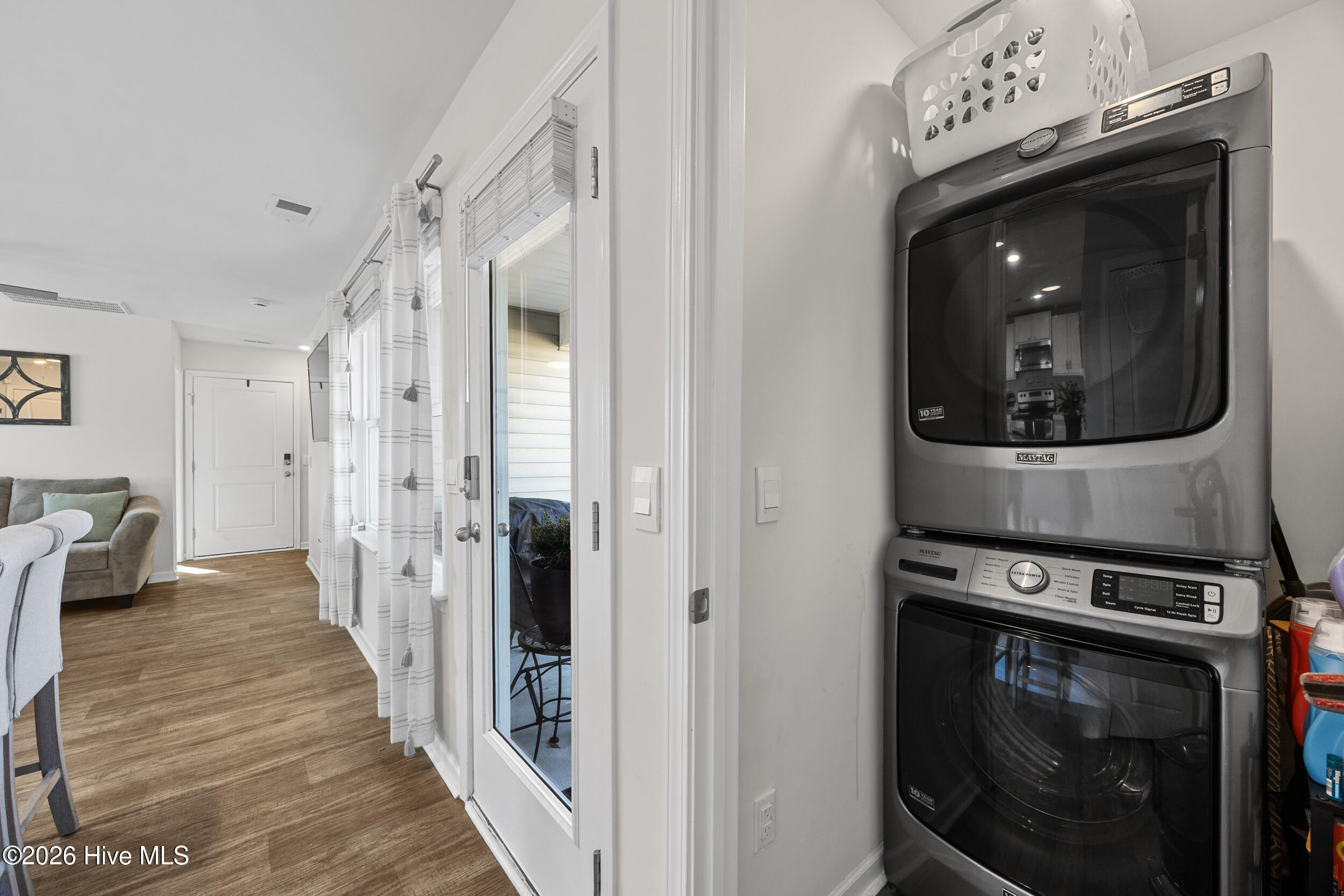 100555652 | Photo 28