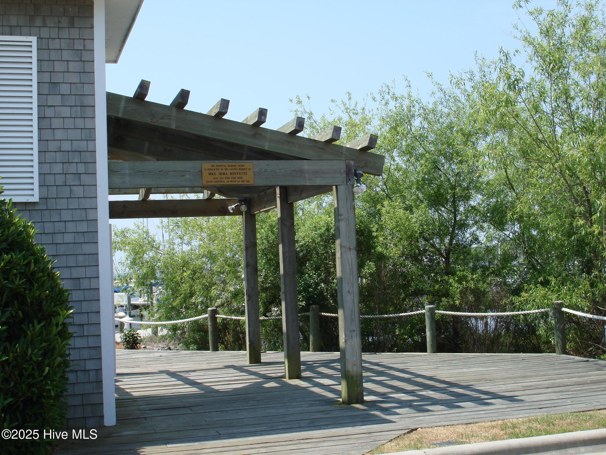 516 S Water Street A-23,Oriental