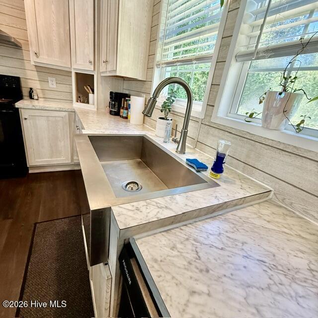 141 Pender Lane,Newport