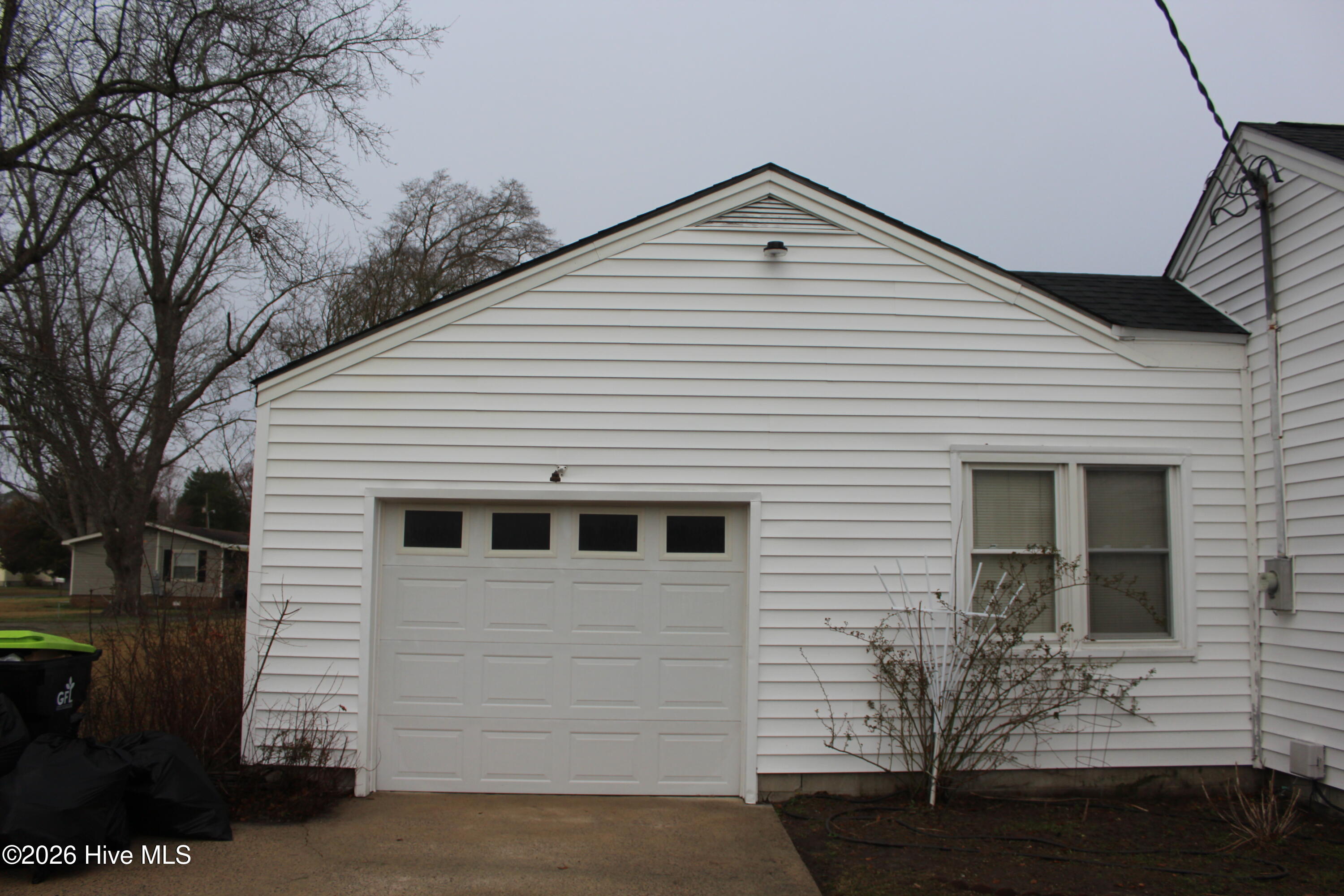 167 Lake Road,Newport