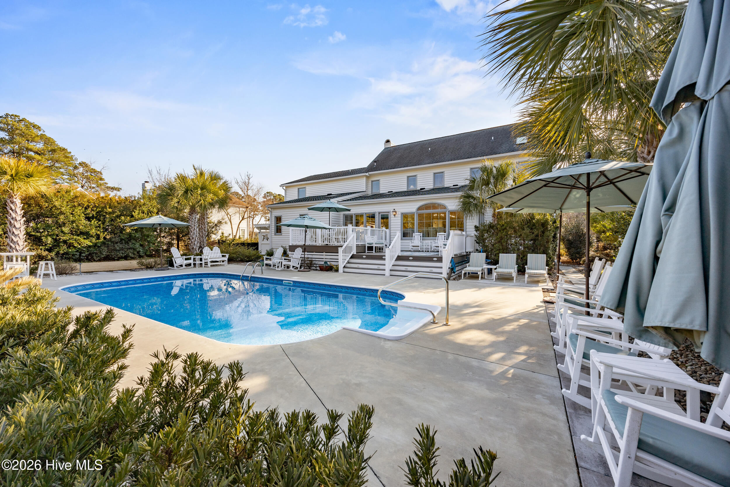 100553782 | Photo 59