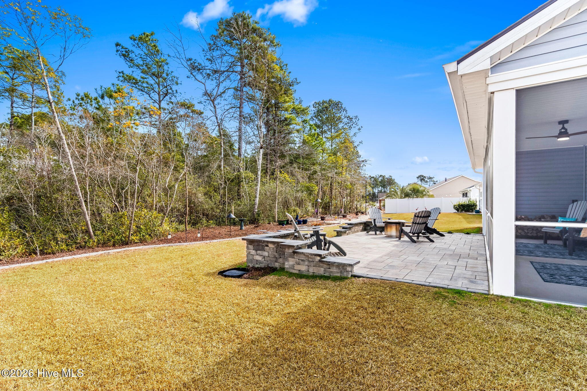 100552954 | Photo 22