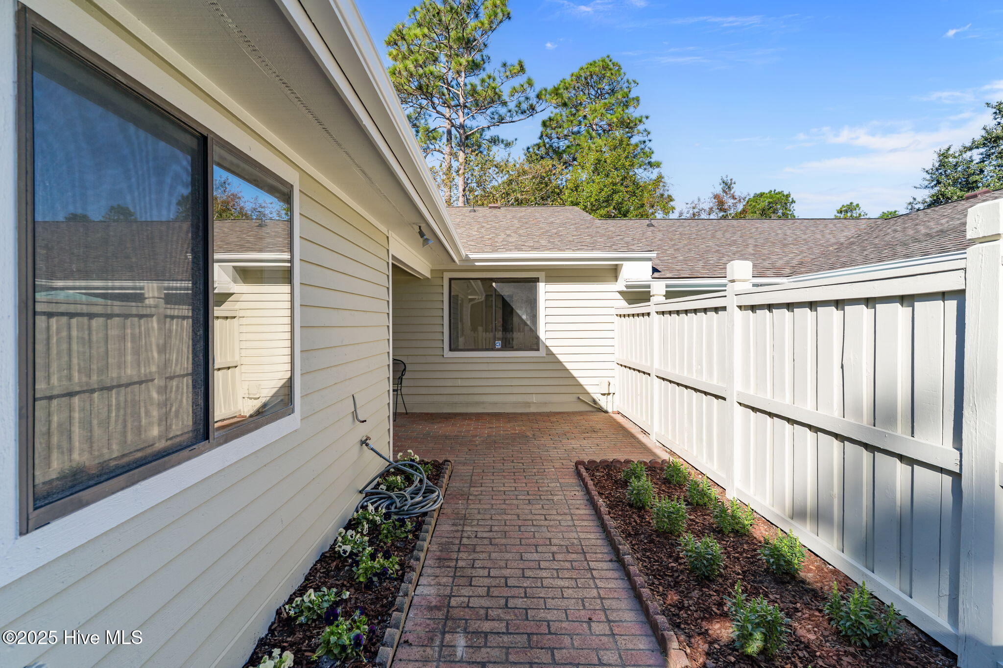 Homes for sale in Wilmington, NC | 6128 Inland Greens Dr, Wilmington, NC 28405 | MLS# 100537867