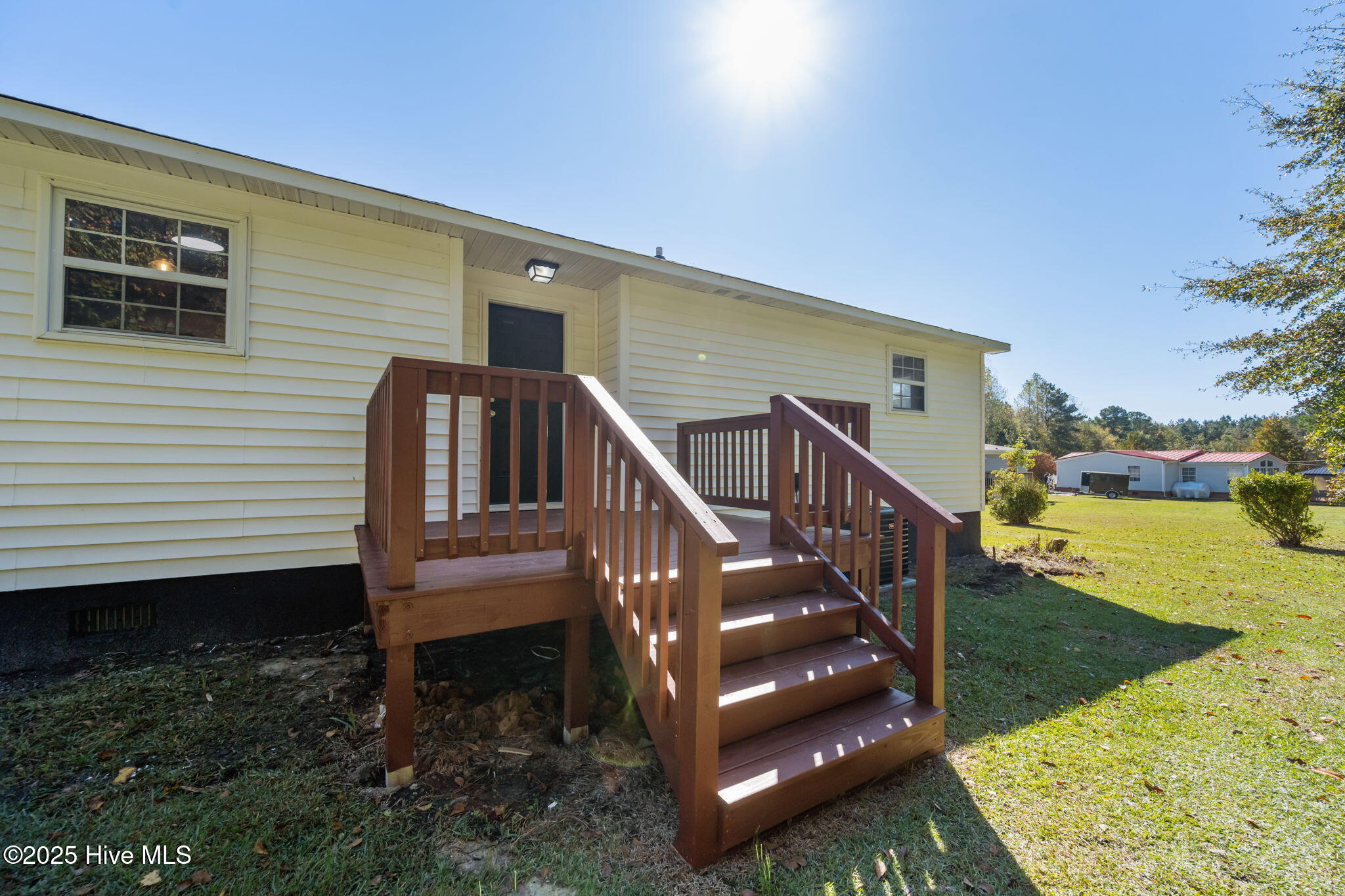 100539166 | Photo 24