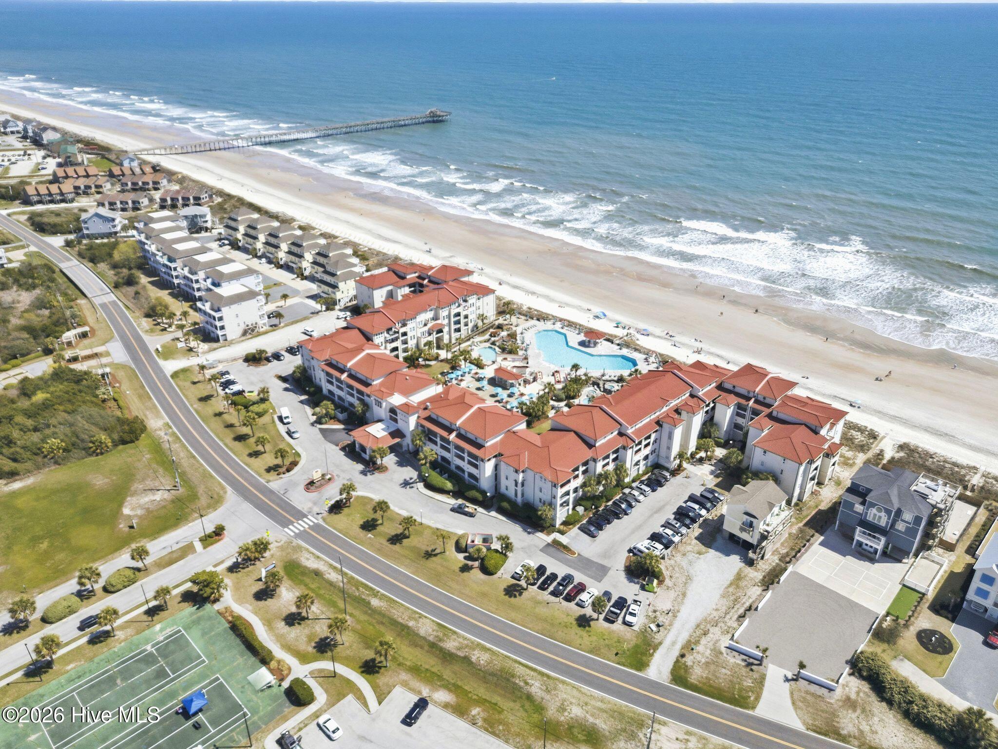 100564171 | Photo 55