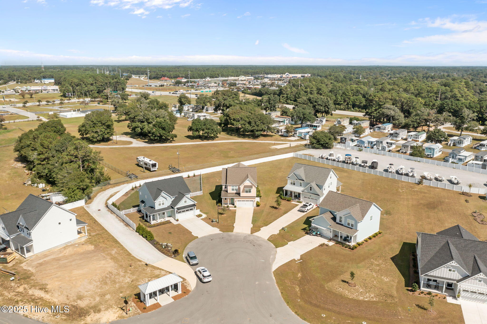 100534730 | Photo 36