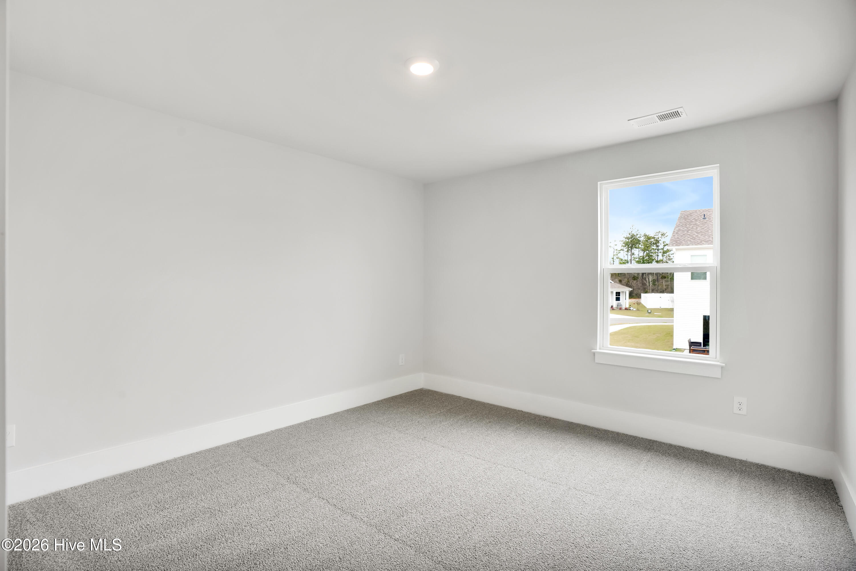 100544647 | Photo 22