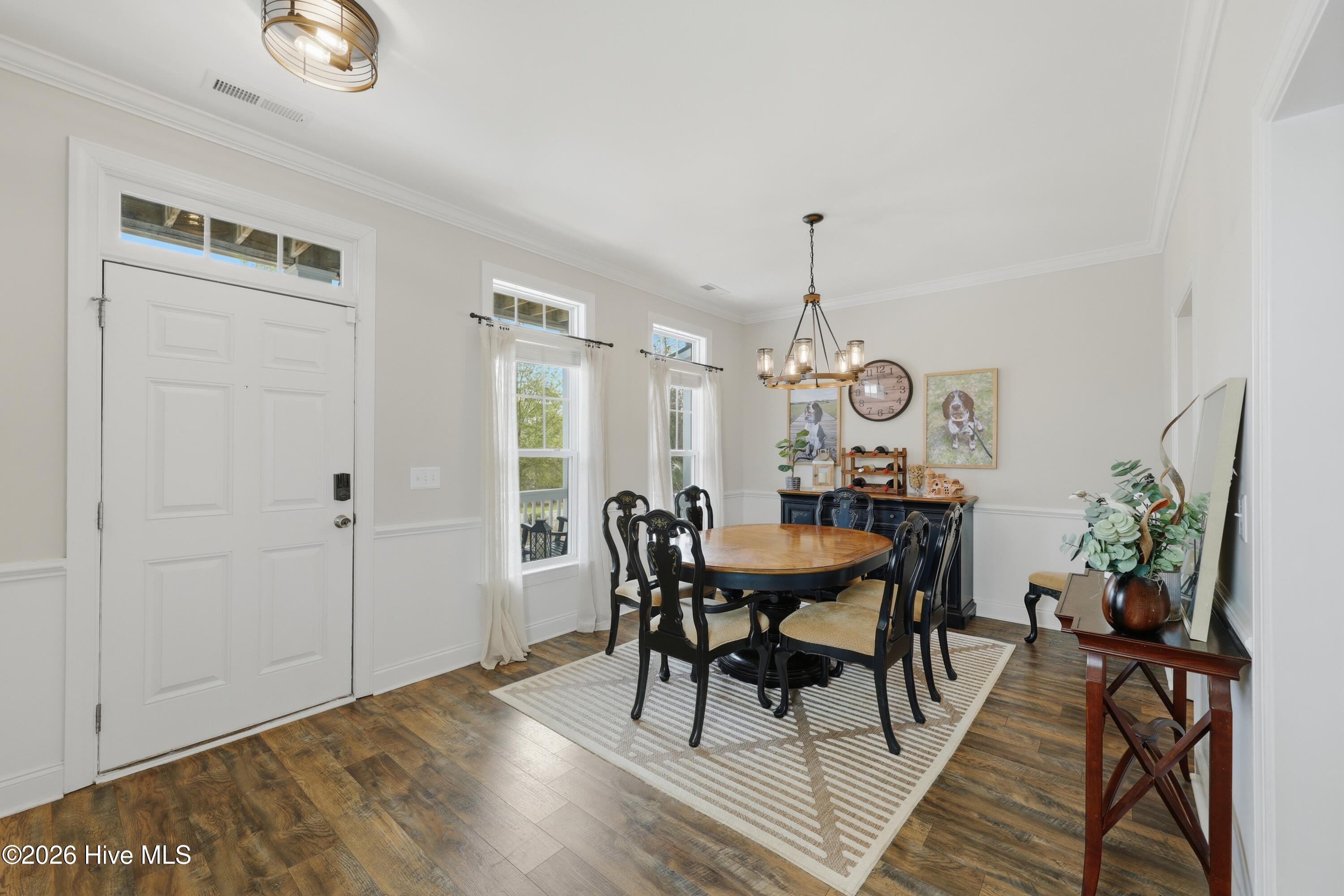 100563729 | Photo 22