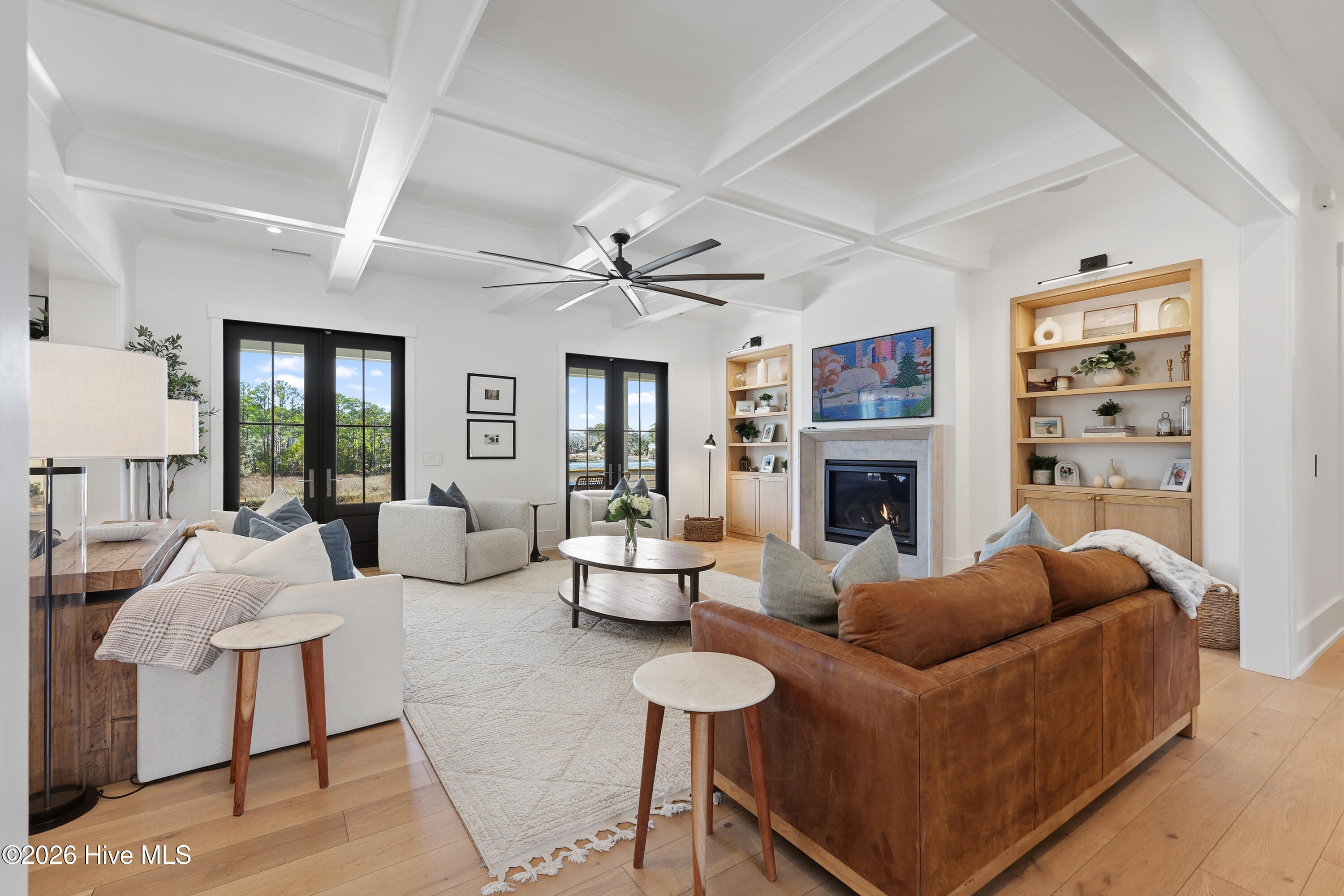 100554567 | Photo 13