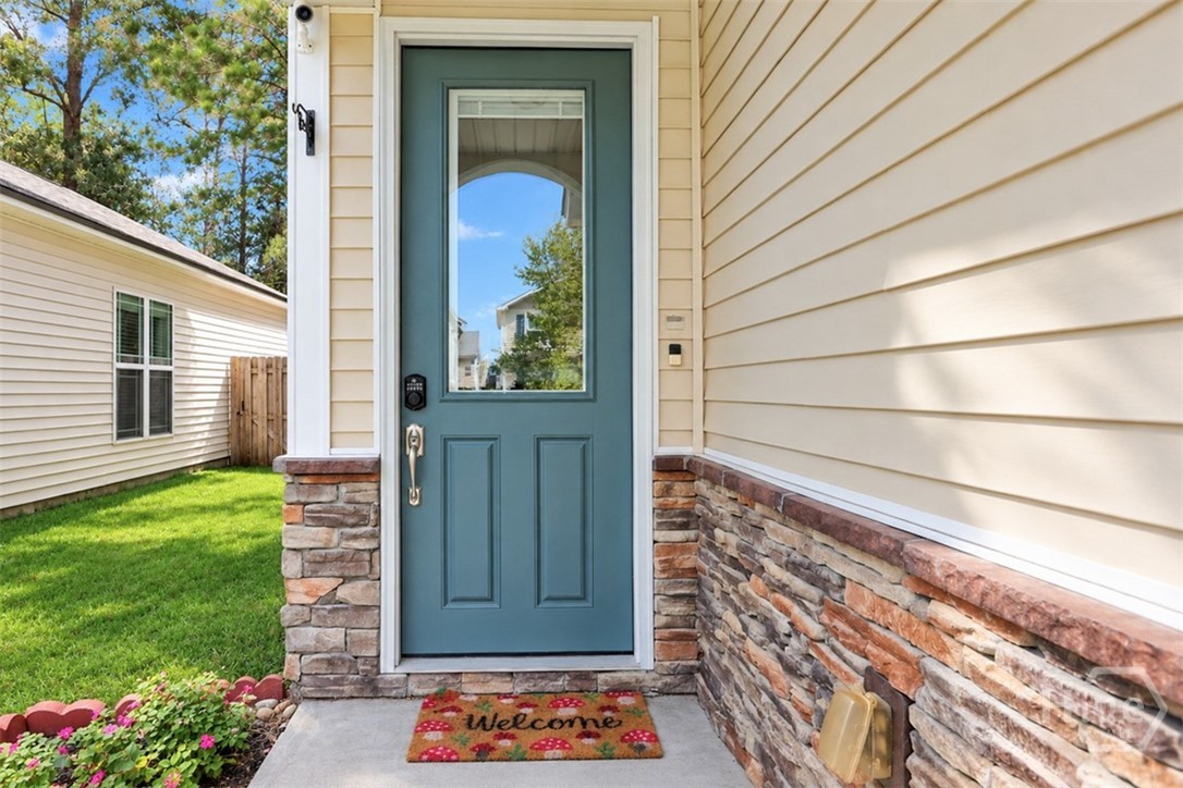 Photo 3 of Single family home for sale at 160 Chapel Lake S, Savannah, GA 31419 | MLS# SA363870 | Listing updated on 2026-09-19