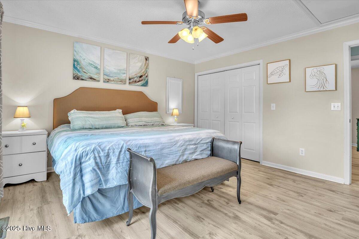 100541304 | Photo 25