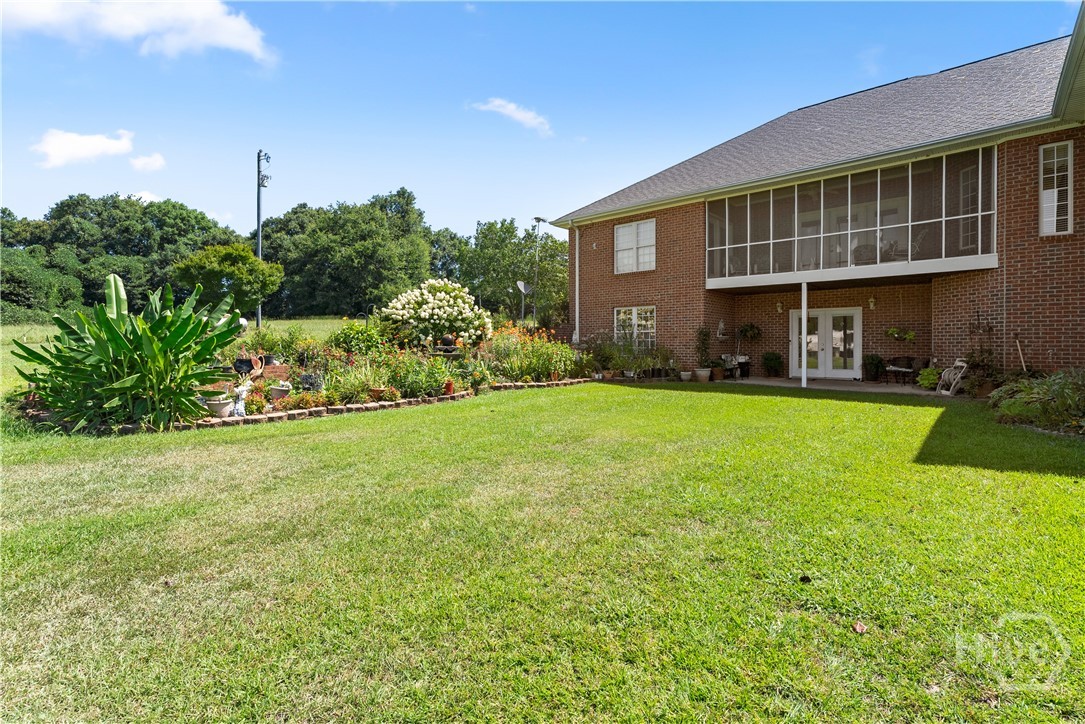 1121 Beacon Light Road