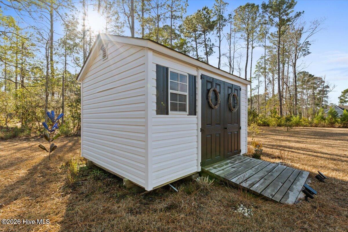 100548136 | Photo 74