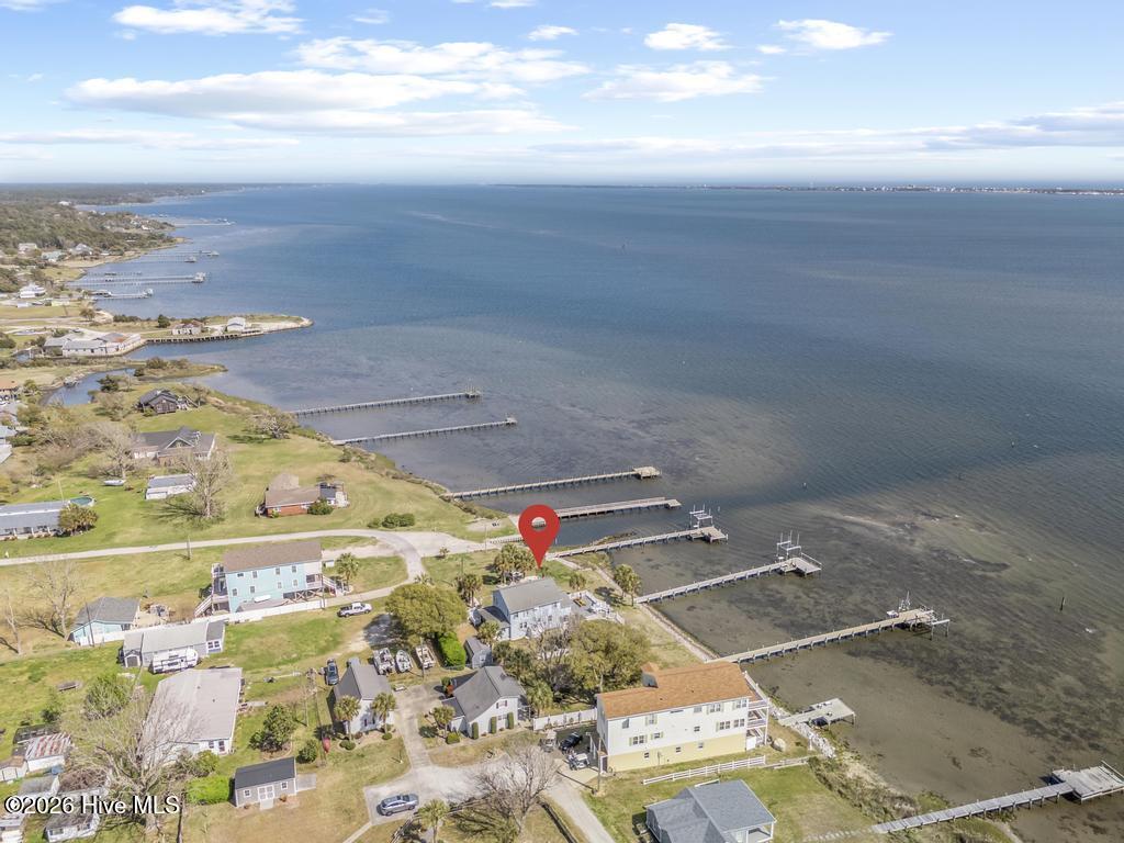 173 Salter Drive,Newport