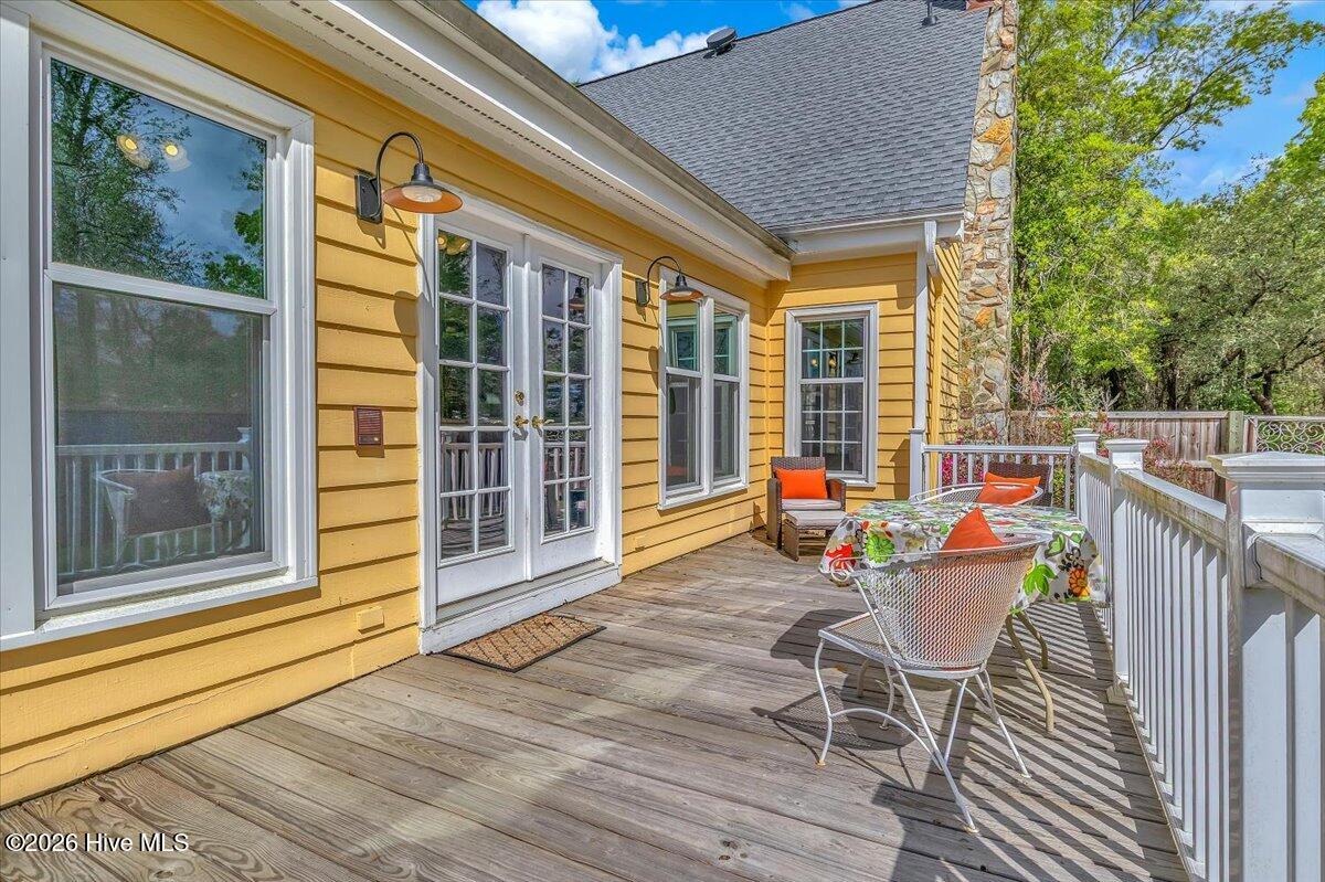 100565591 | Photo 69