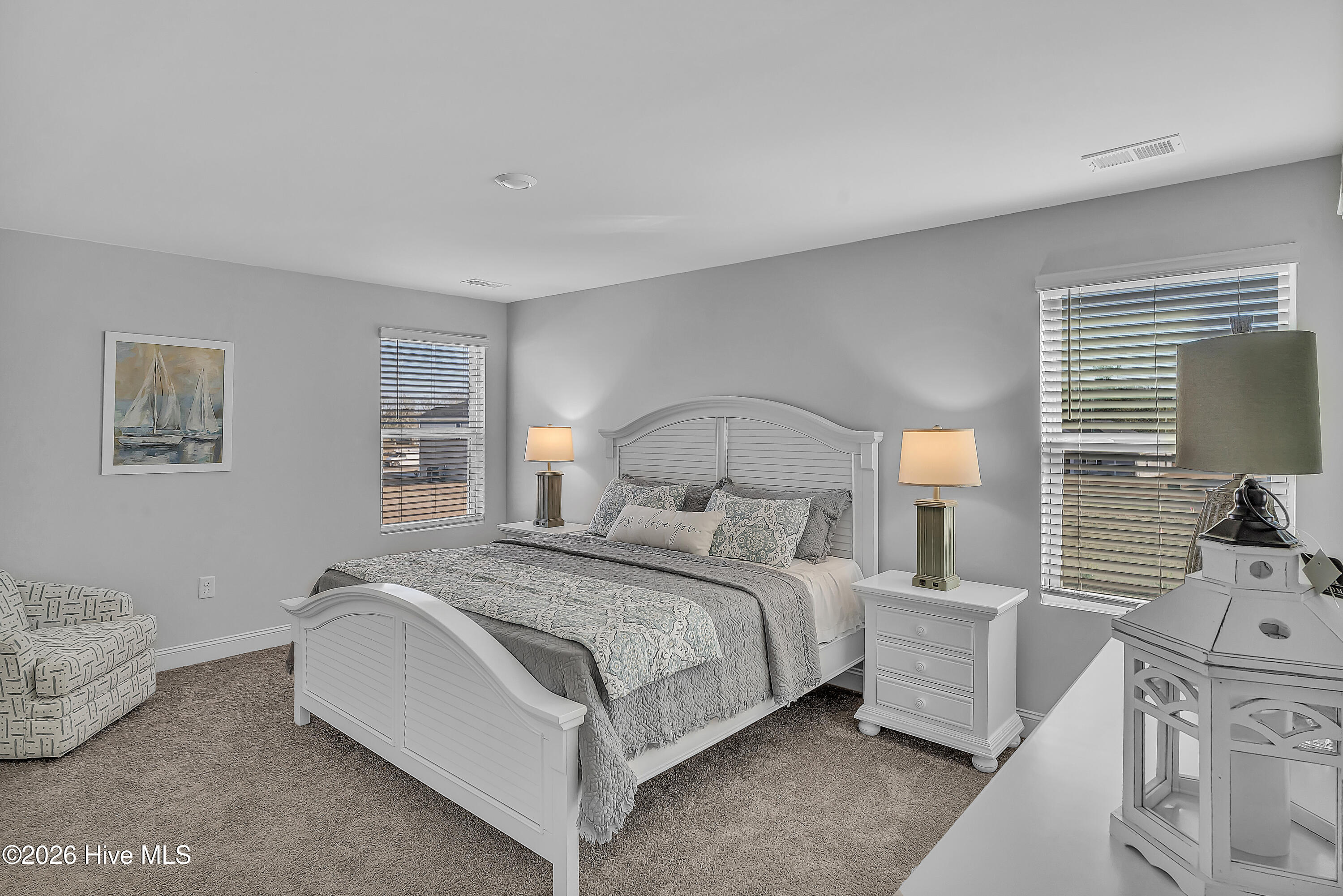 100557656 | Photo 12