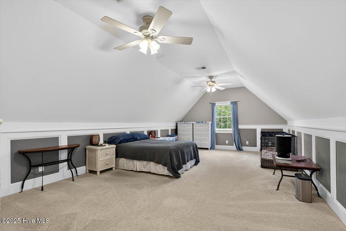 100530504 | Photo 42