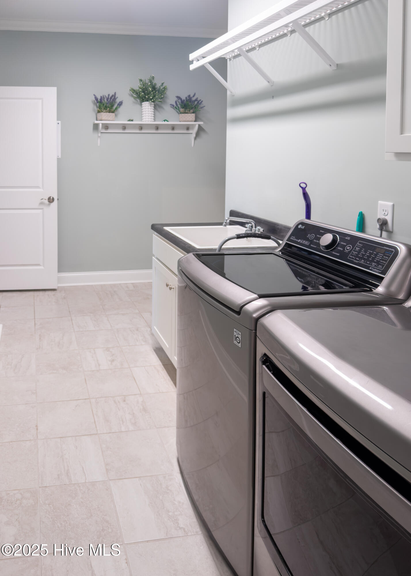 100541746 | Photo 38