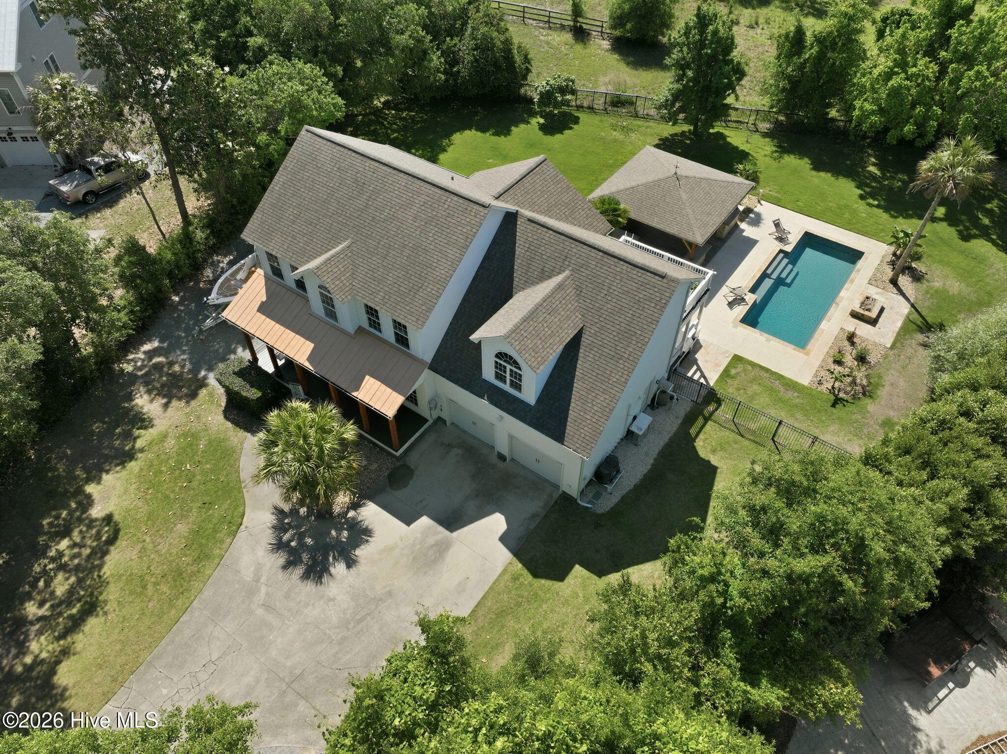811 Albatross Way, Hampstead, NC 28443 – photo 2: 2-web-or-mls-19_edit
