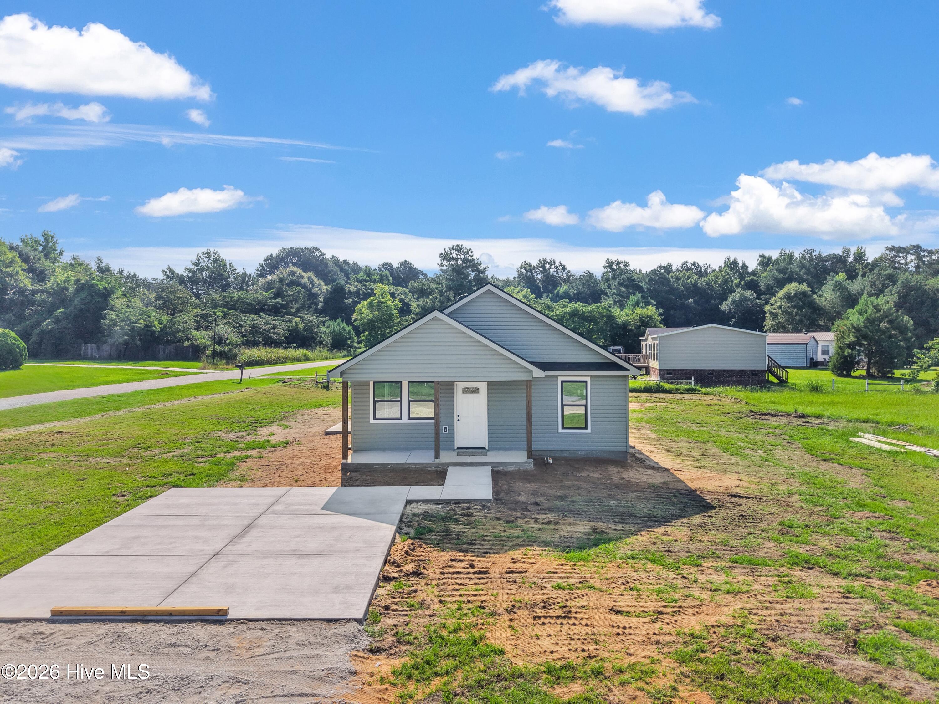 Exterior photo of 152 Hillside Street, Clarkton, NC 28433. MLS: 100544699