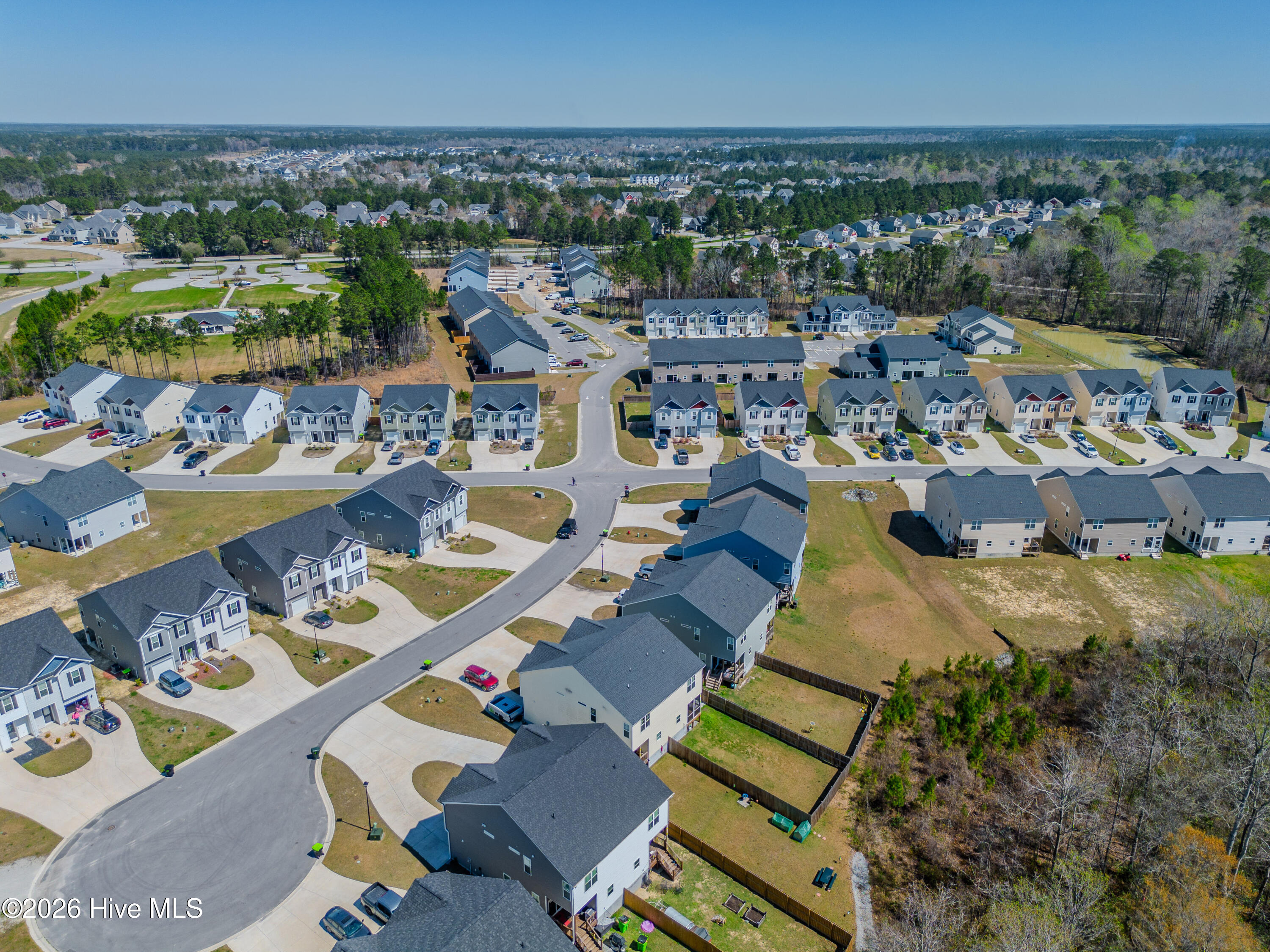 100565496 | Photo 52