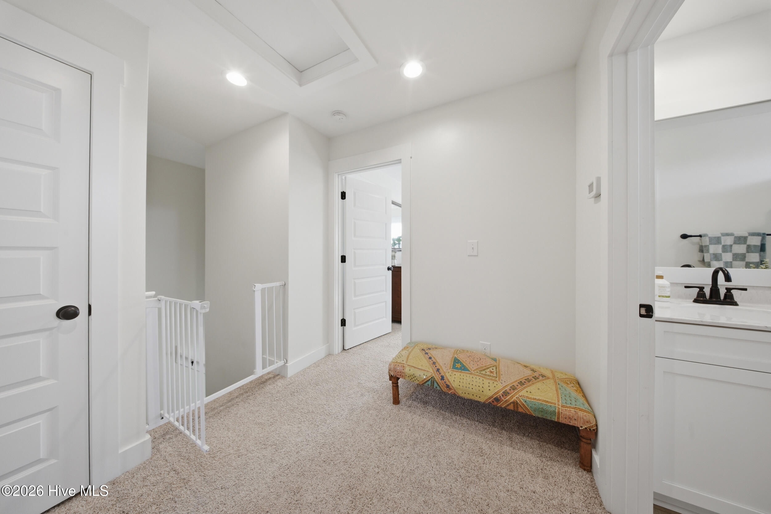 100562917 | Photo 29