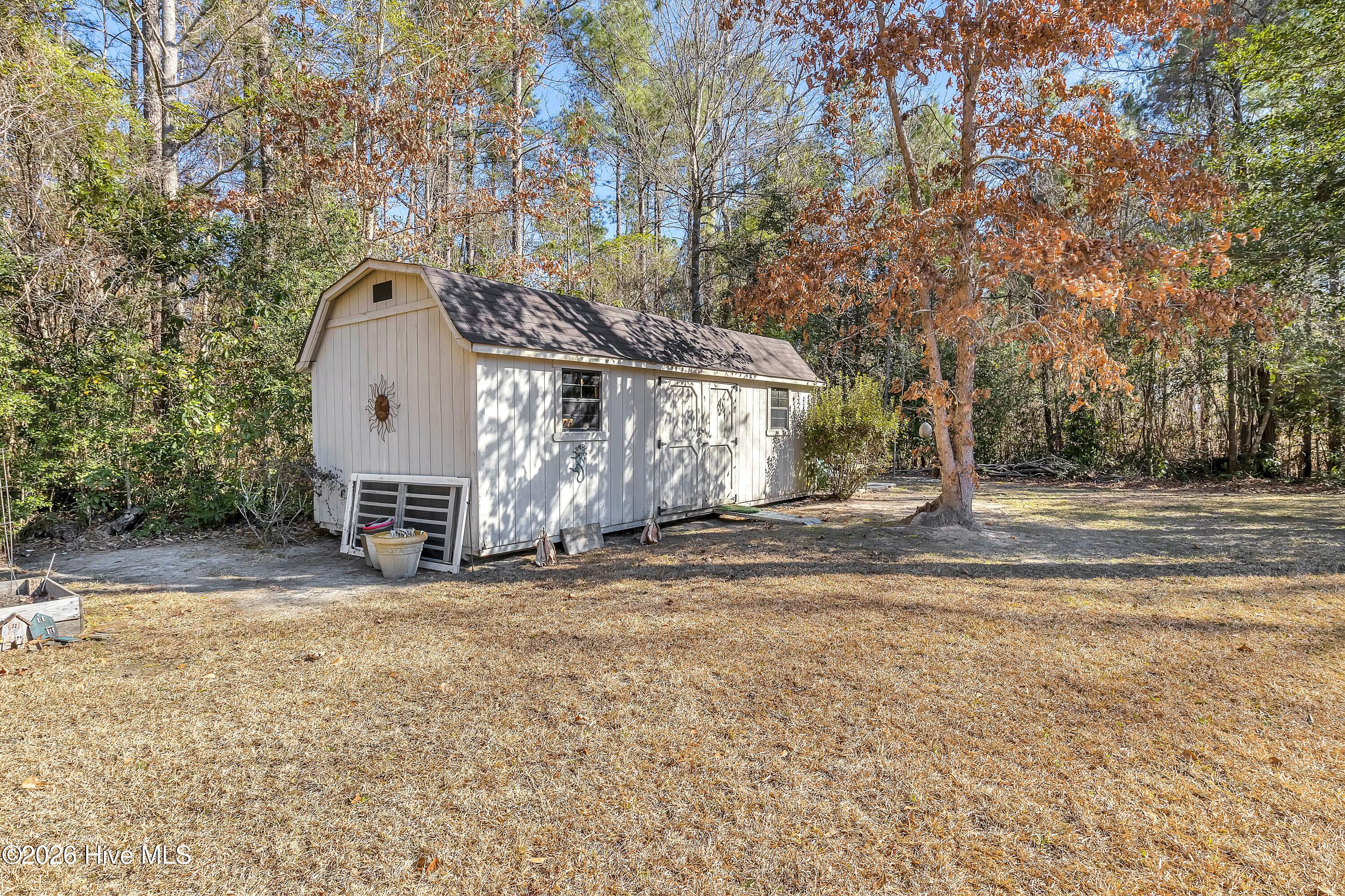 100561283 | Photo 36