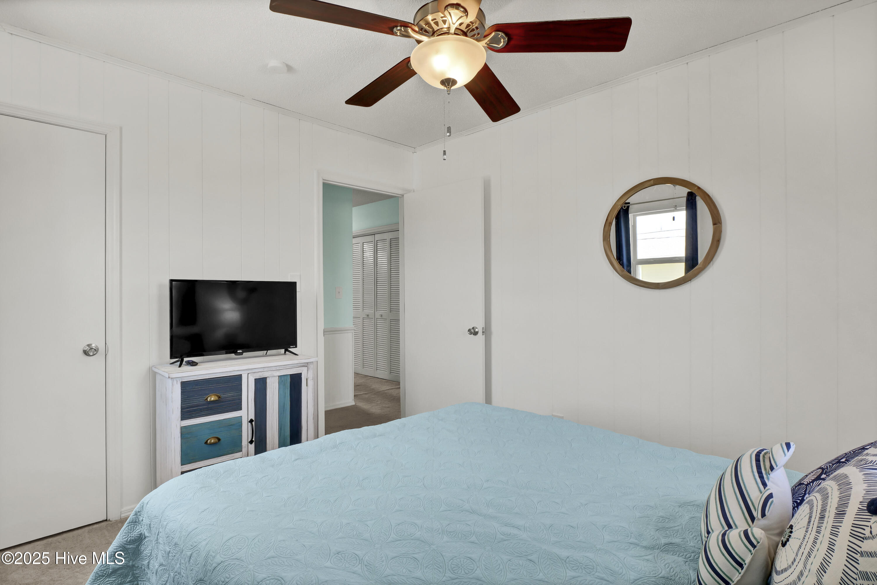 100524197 | Photo 38