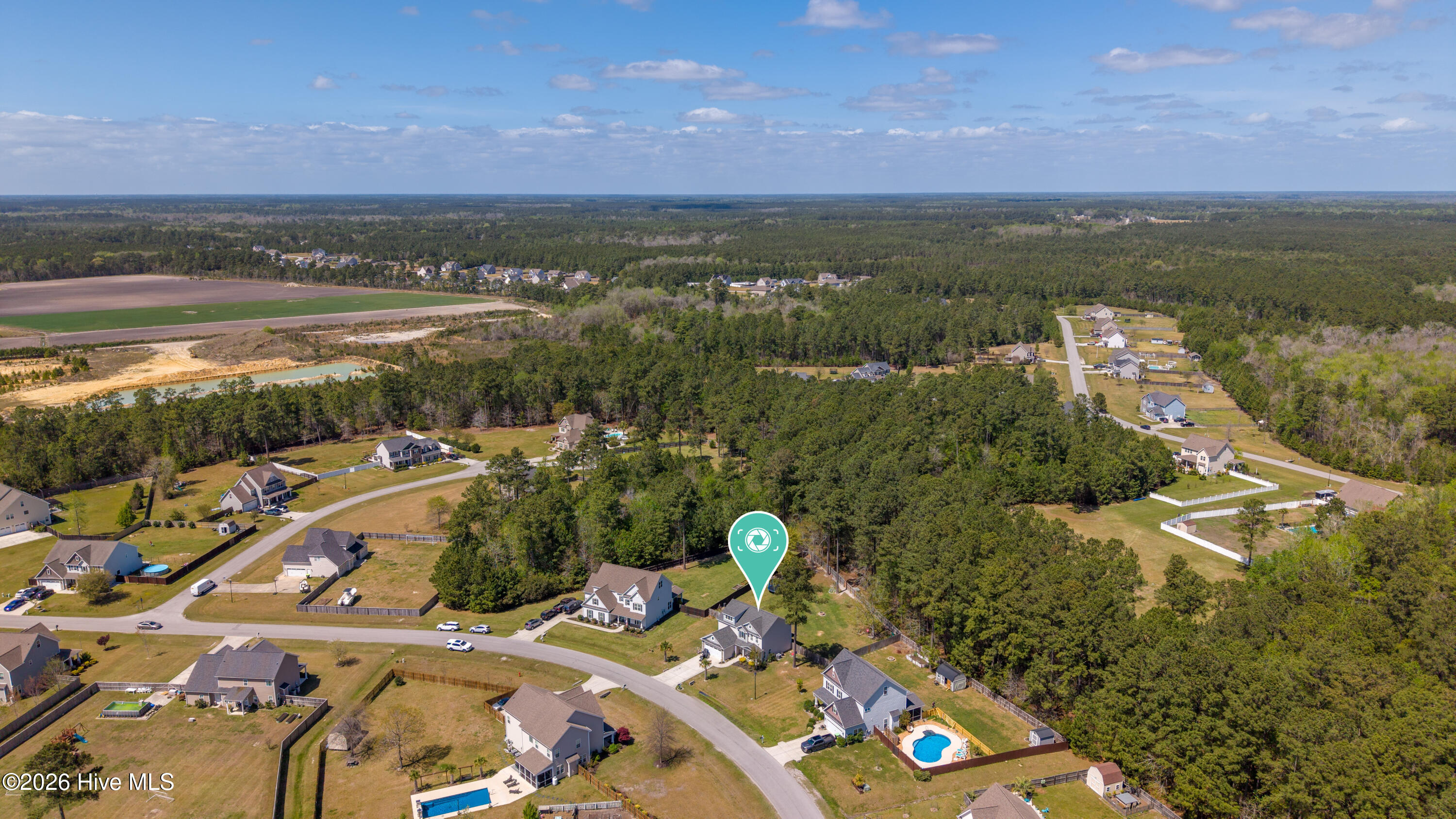 100565660 | Photo 41