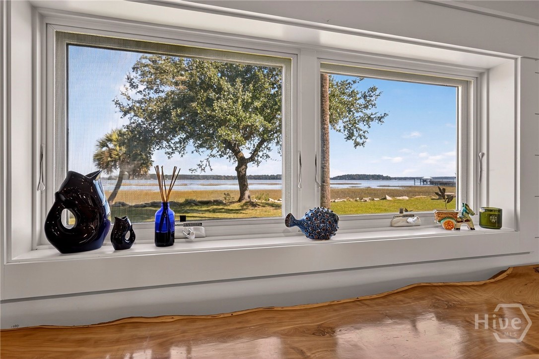 Breakfast Bar overlooking Colleton