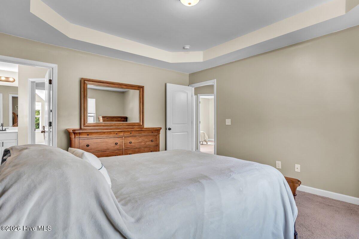 100558993 | Photo 34