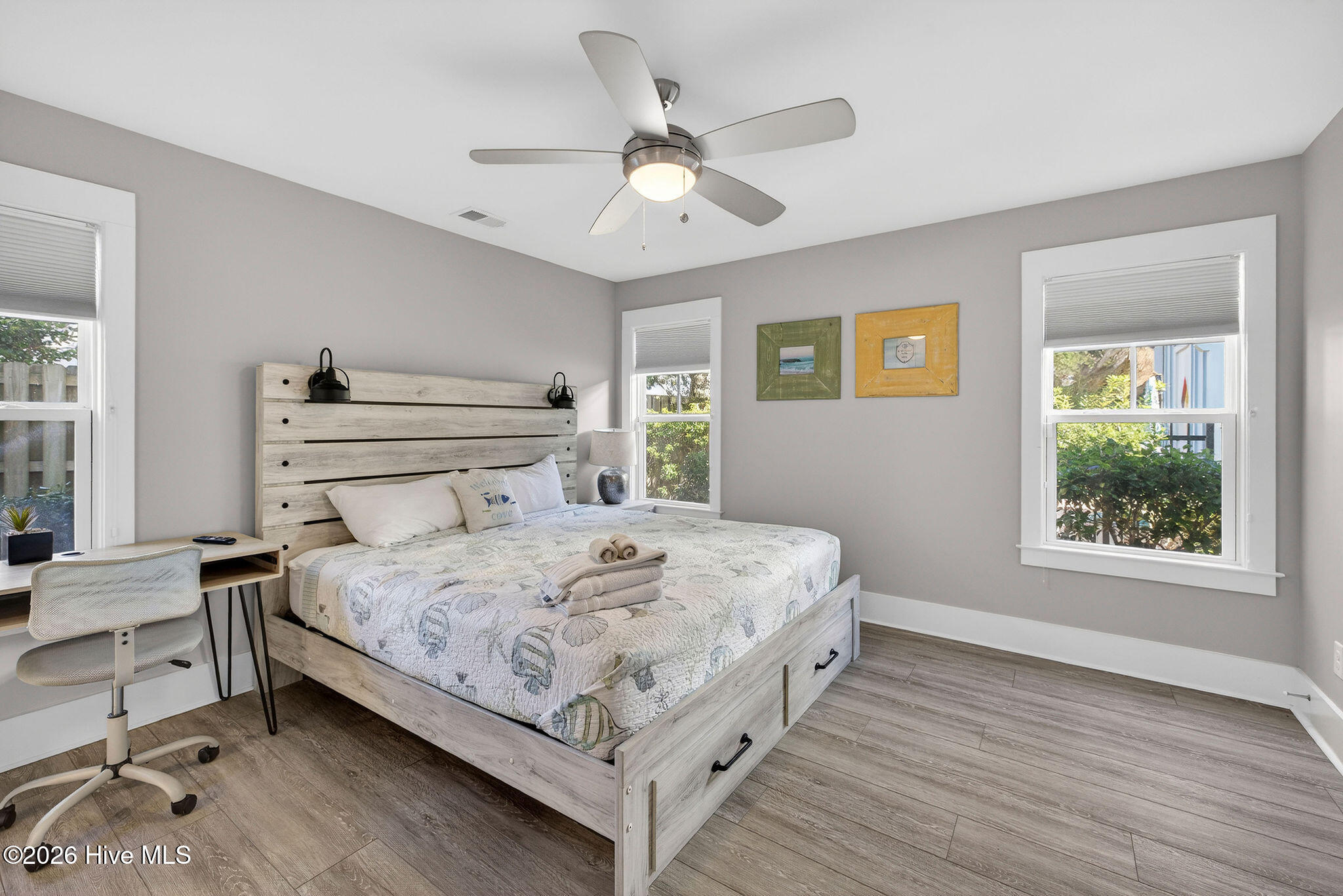 100555163 | Photo 19