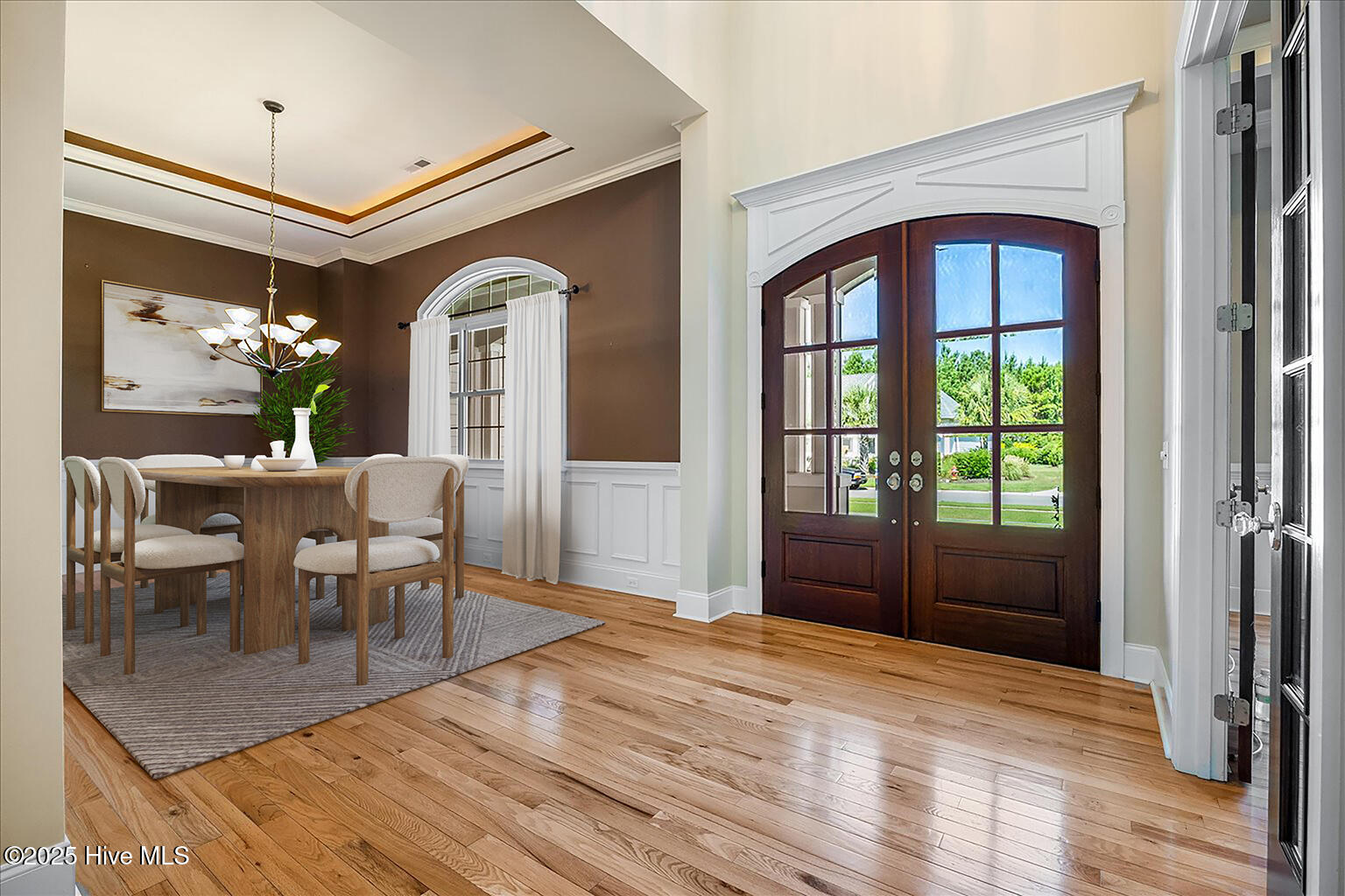 100529543 | Photo 24