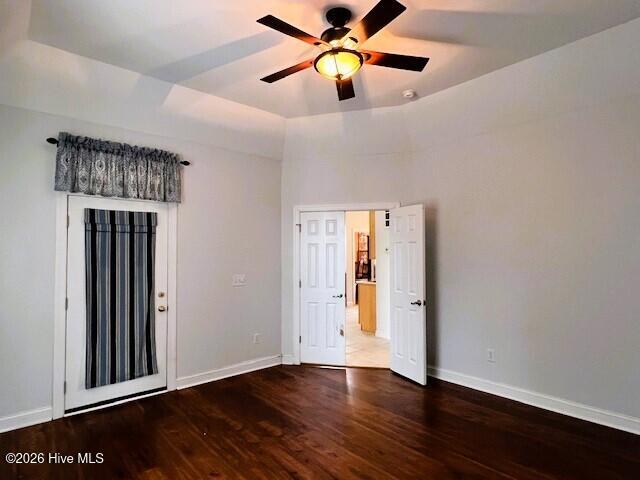 100548477 | Photo 19