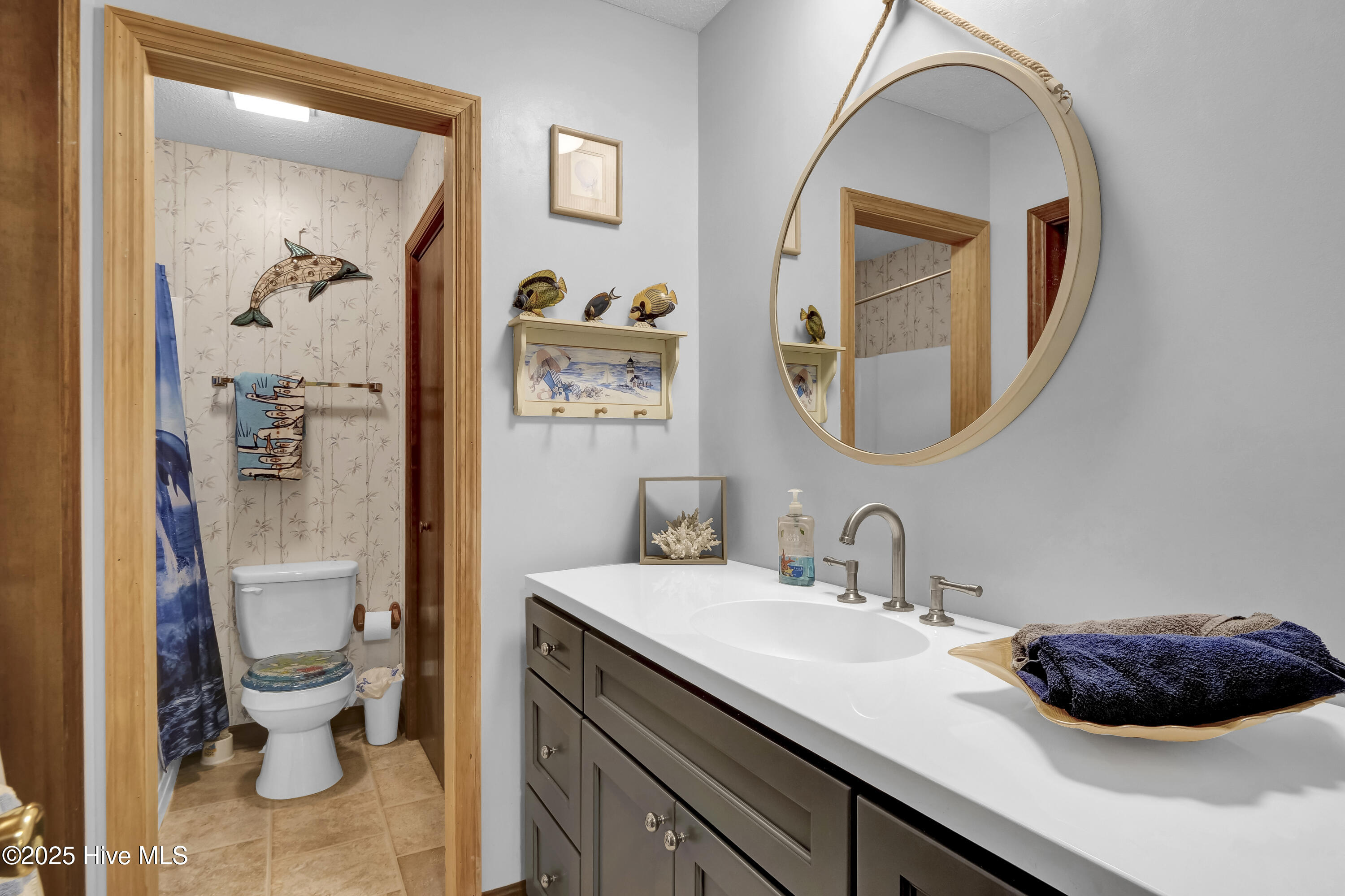 100511292 | Photo 24