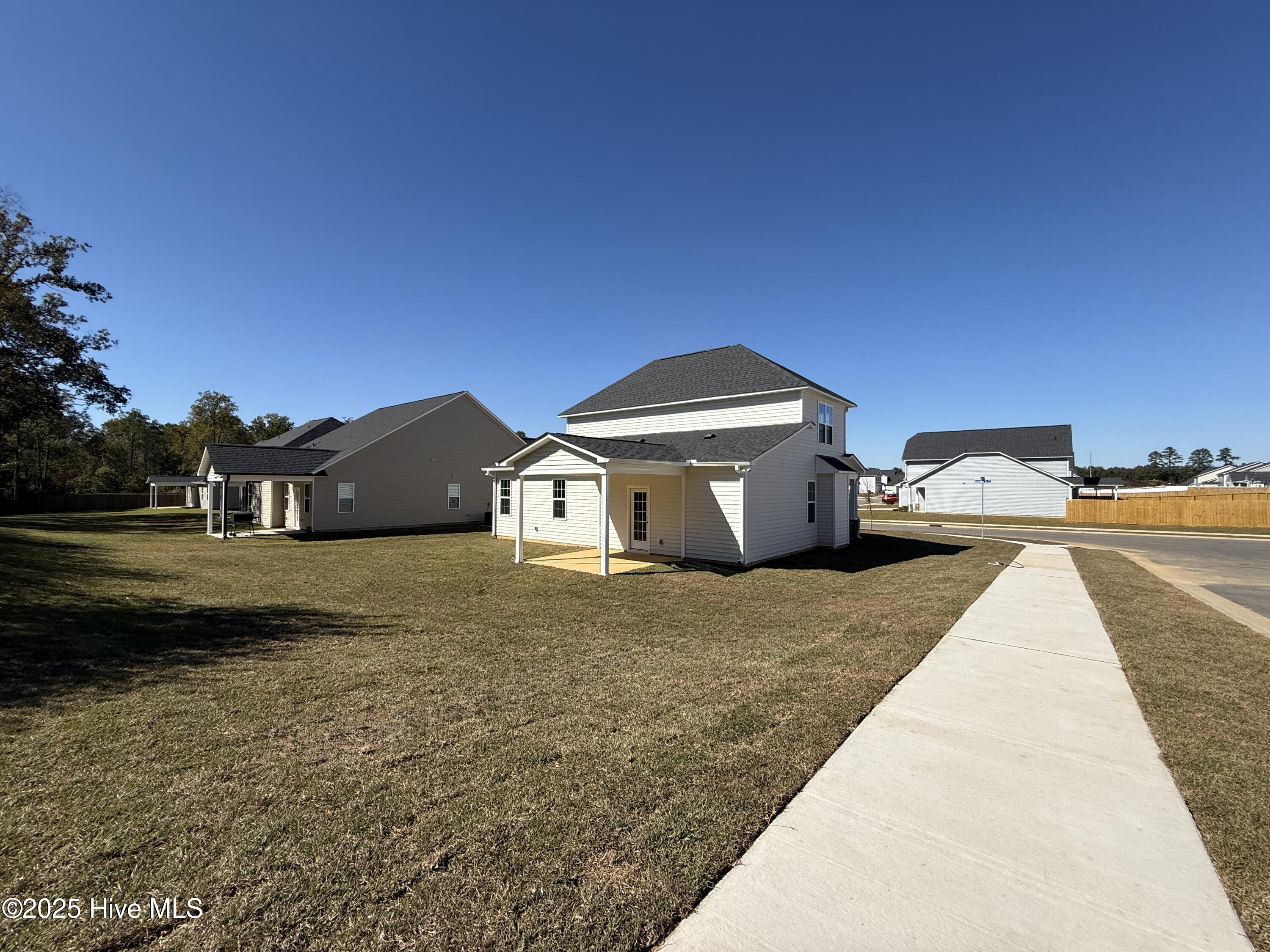 146 Ironbark Drive, Raeford, NC, 28376