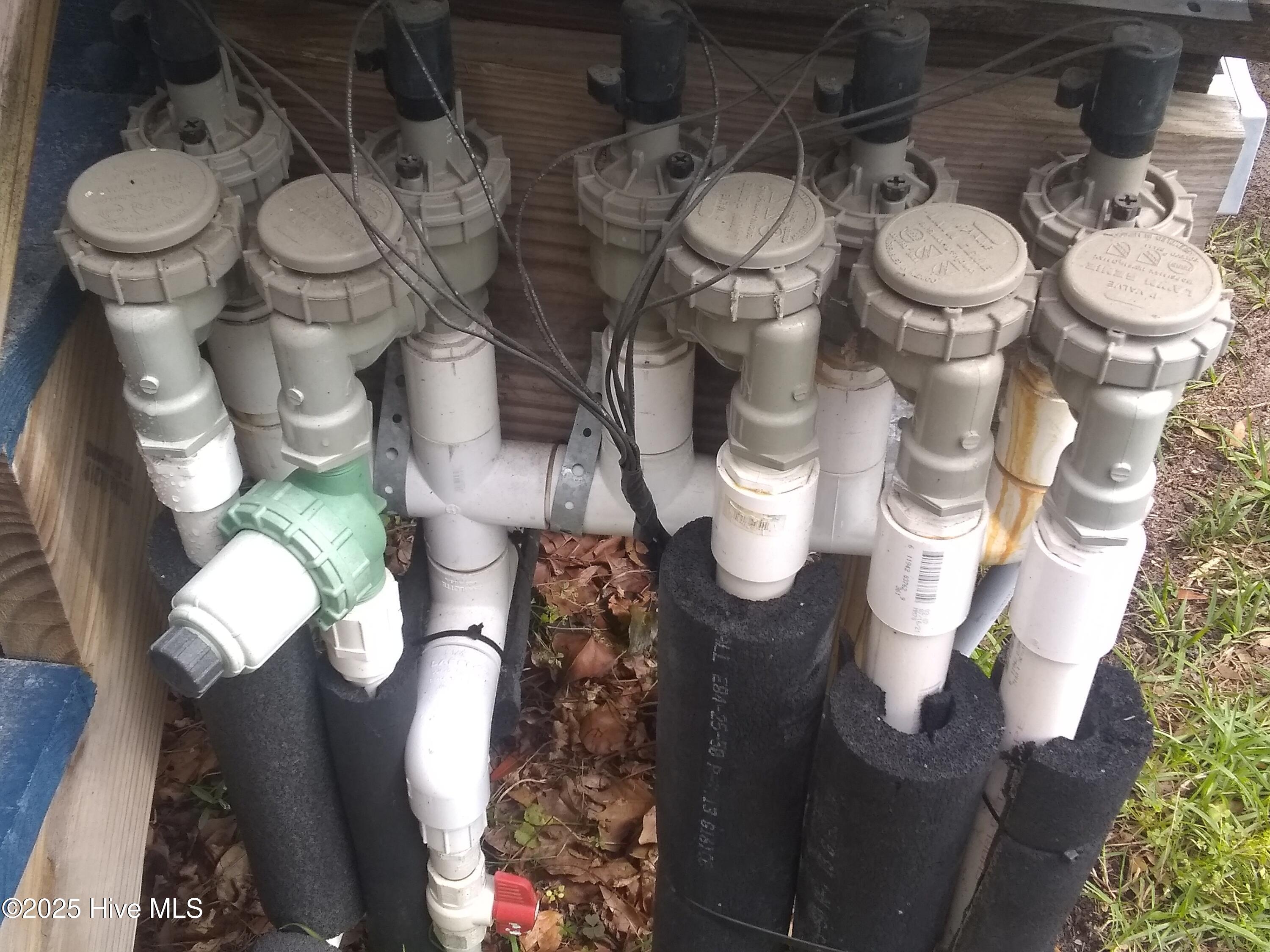 100531827 | Photo 34