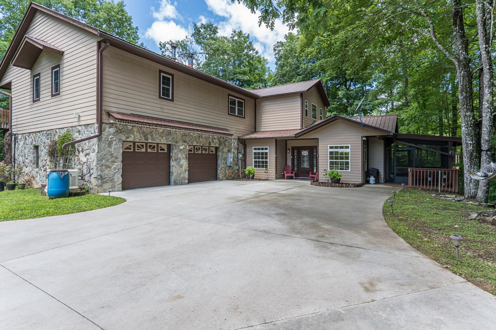 140 Kathryn Circle, Murphy, NC 28906 Listing Photo  3